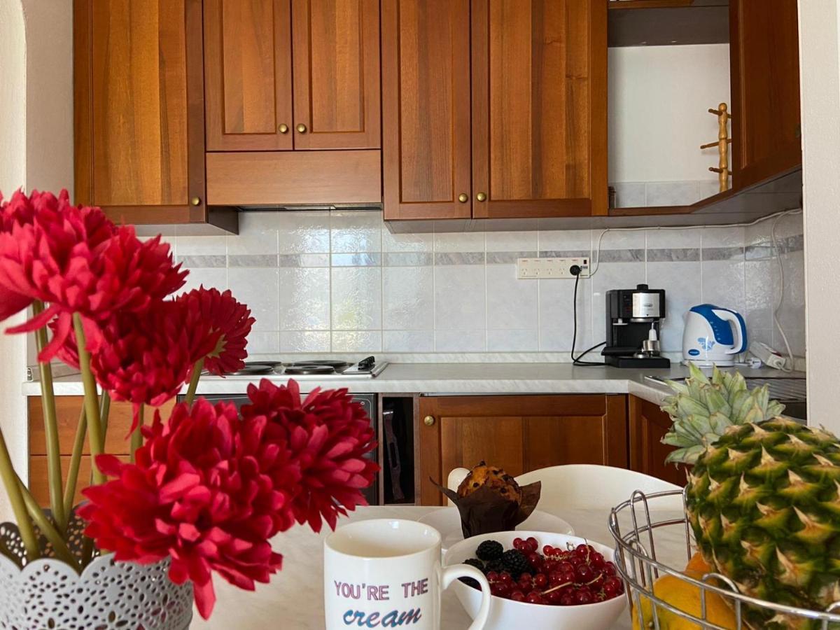 Apartments Tri Zala Zrnovo ภายนอก รูปภาพ